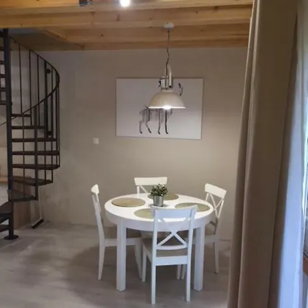 Apartament Zlote Modrzewie *
