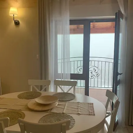 Zlote Modrzewie Apartment *