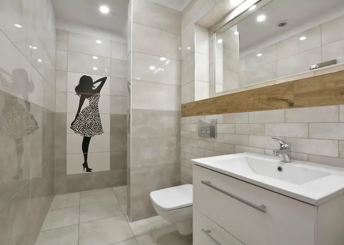 Lägenhet Zlote Modrzewie *