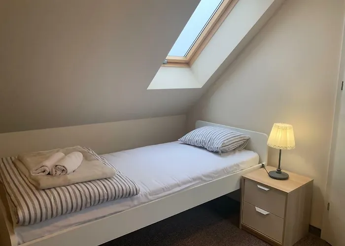 Lägenhet Zlote Modrzewie *