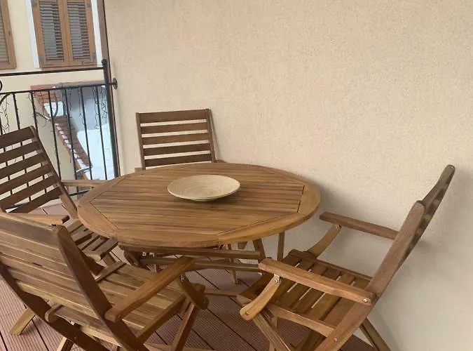 Lägenhet Zlote Modrzewie *