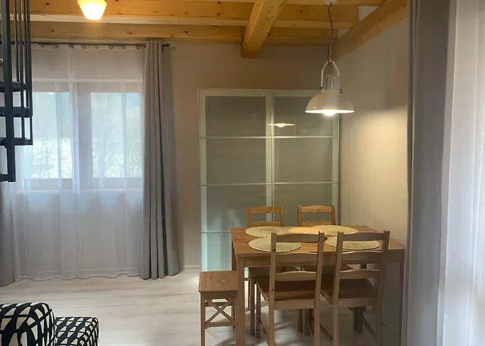 Lägenhet Zlote Modrzewie *